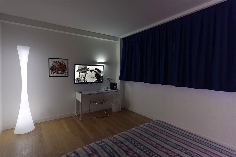Hotel Forlanini 52 Parma Eksteriør billede