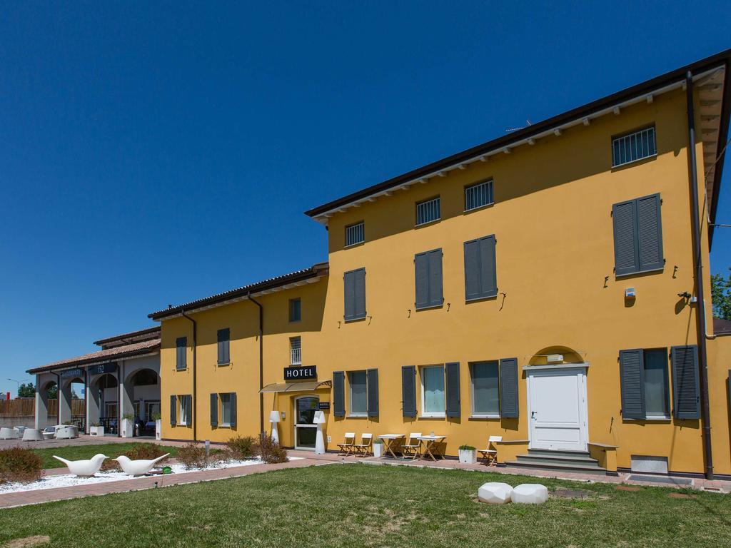 Hotel Forlanini 52 Parma Eksteriør billede