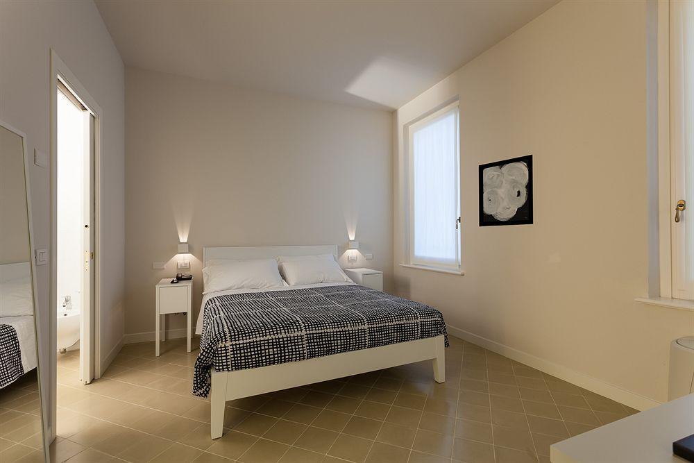 Hotel Forlanini 52 Parma Eksteriør billede
